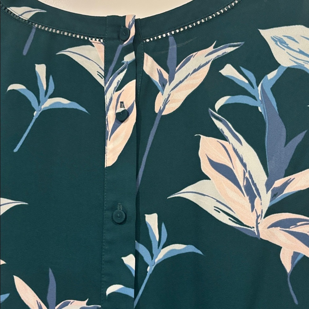 41 Hawthorn Womens Short Sleeve Blouse 1x - Picture 7 of 8